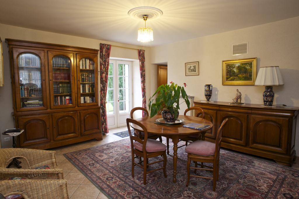 Chambres D'Hotes Les Sageais Baguer-Morvan Pokoj fotografie