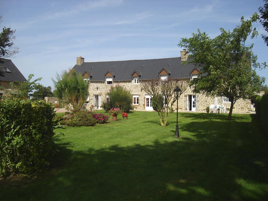 Chambres D'Hotes Les Sageais Baguer-Morvan Pokoj fotografie